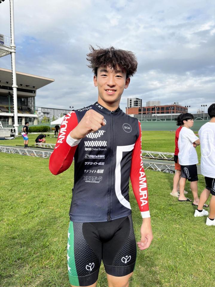 　１キロタイムトライアル優勝した水沢秀哉