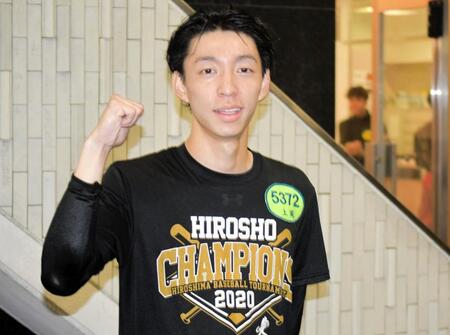 　デビュー初勝利をマークした上岡巧汰