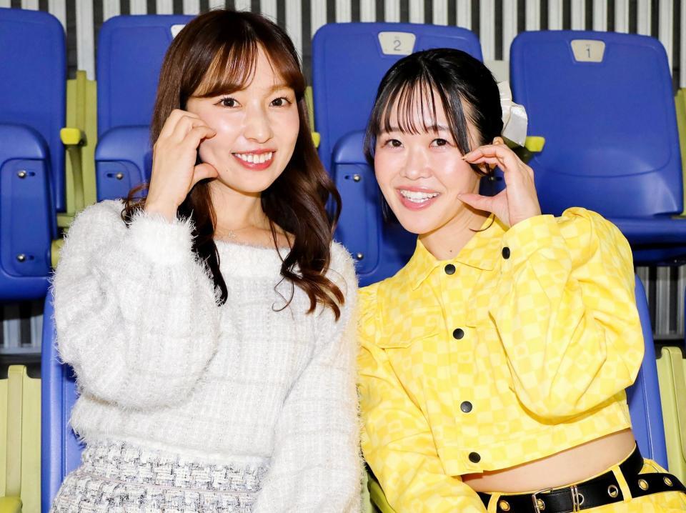 　かねりんナビブース担当の内田ななこさん（左）とスペースエンジェルズの黒田ふみかさん