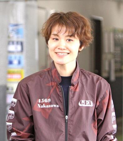 【ボート】多摩川　中沢宏奈は「展示から泣きそうになった。応援してくれる人が見えたので」と復帰戦から奮闘