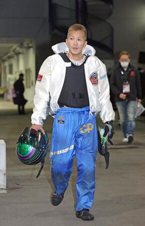 住之江１１Ｒ　１着・西山貴浩＝ボートレース住之江（撮影・立川洋一郎）