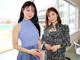 　和歌山競輪でオッズパークライブに出演の水月桃子（左）、和地つかさ