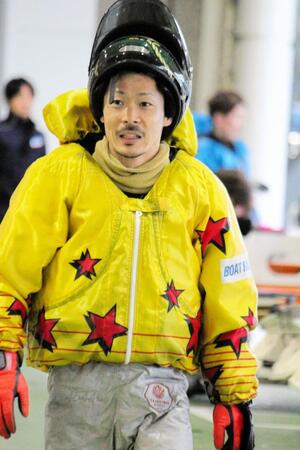 　初日を２走２連対にまとめた地元の松田大志郎