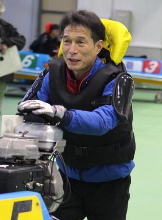 エース機を手にした三嶌誠司