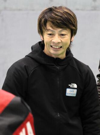 カドから一撃を放った片岡雅裕