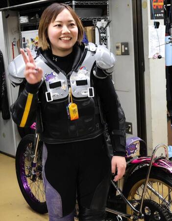 初日７Ｒの激戦を制した信沢綾乃