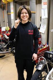 ７カ月ぶりの１着を喜ぶ宮司佳奈