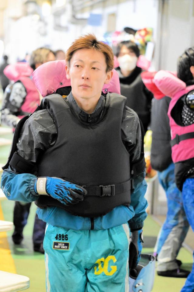 大外枠を克服して予選突破を狙う入海馨