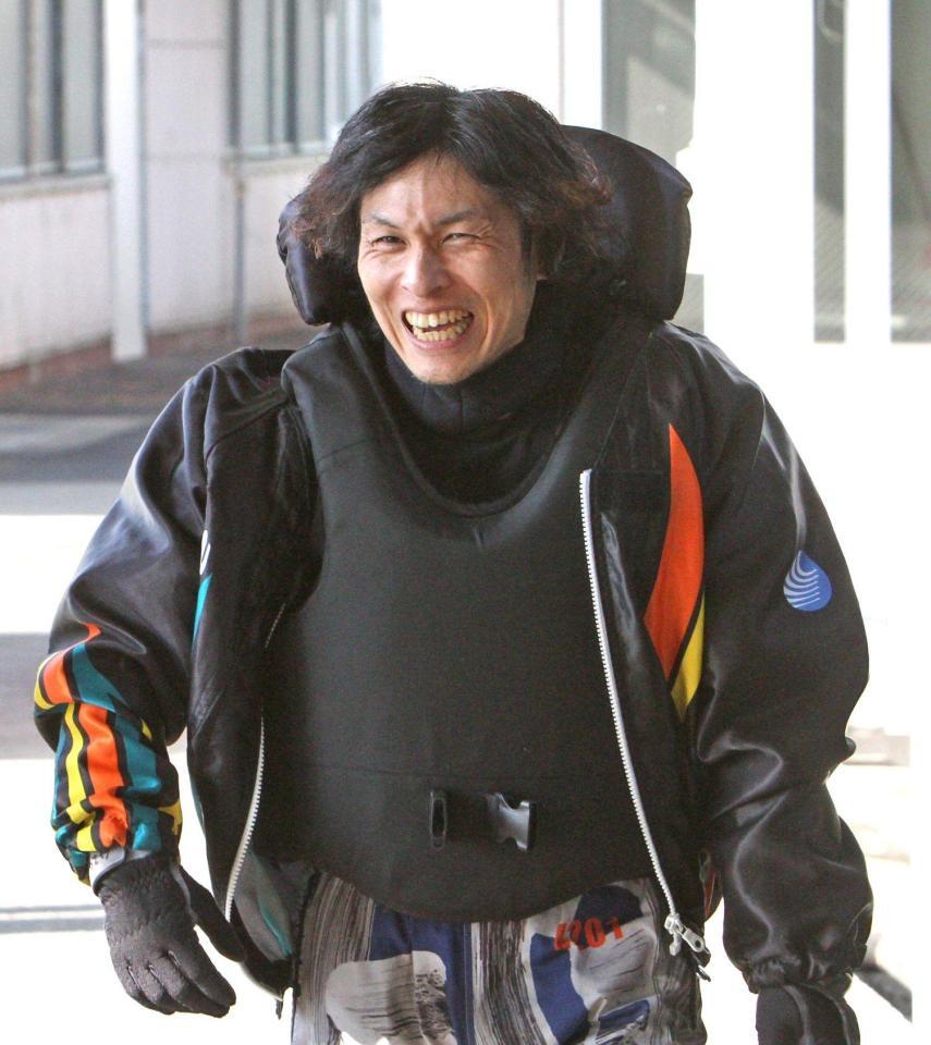 白星発進を決めた佐竹友樹