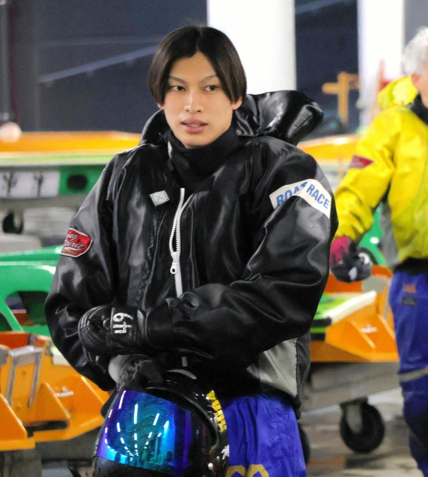 ダイナミックなターンで優出を決めた末永和也