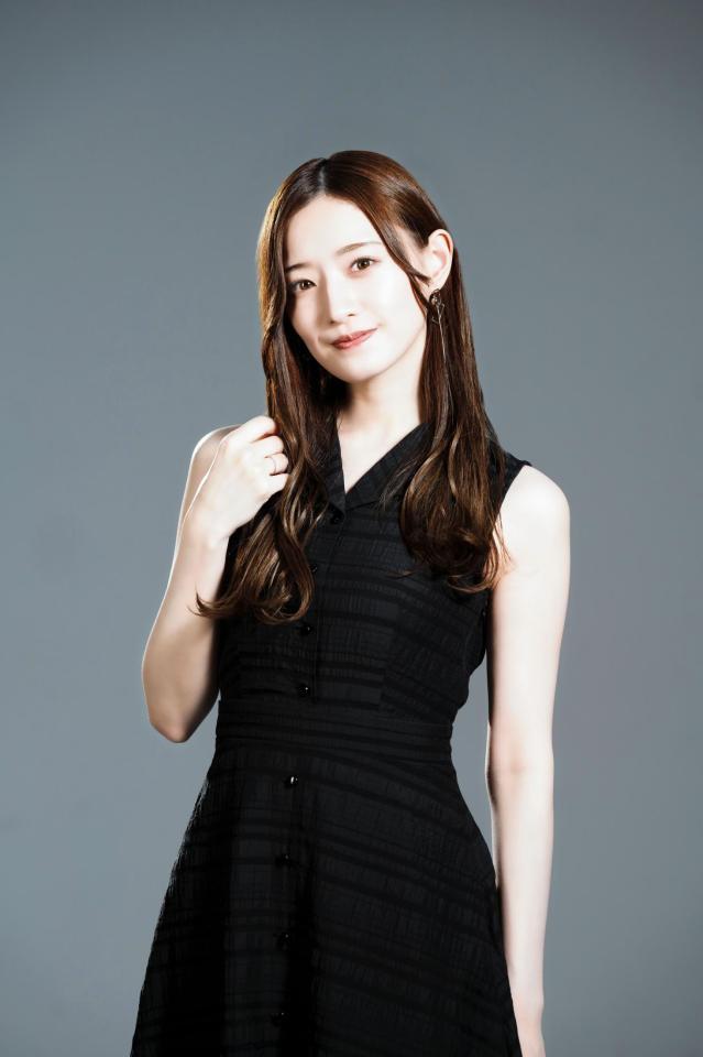 平塚競輪場のイメージキャラクターに就任した中村花奈（Ｃ）乃木坂４６ＬＬＣ