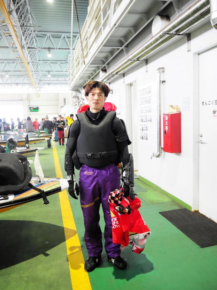 通算１５００勝を達成した浜崎直矢