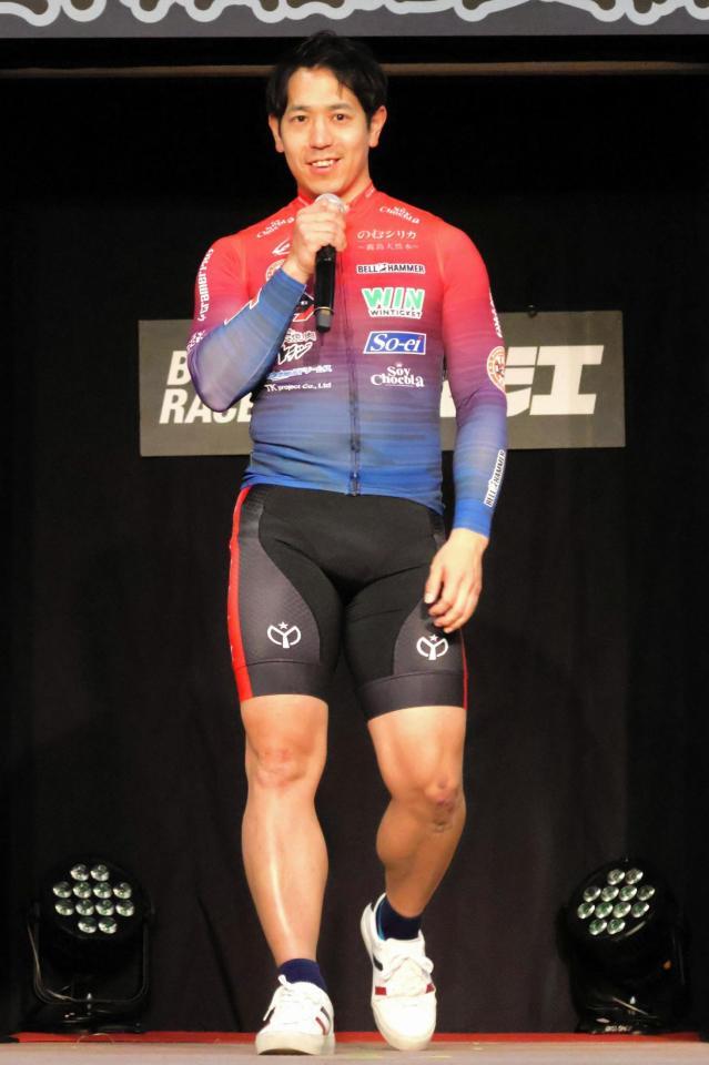 トークショーを開催した松浦悠士