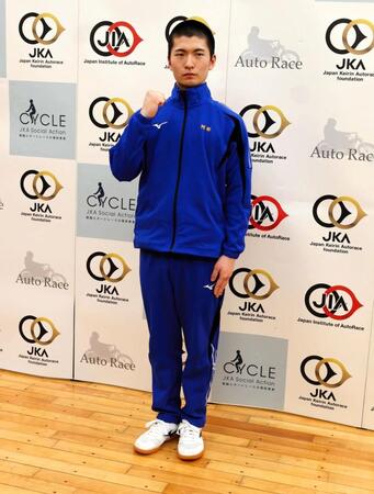 阿部真生騎は祖父に元オートレーサーの光雄、父に典史を持つ