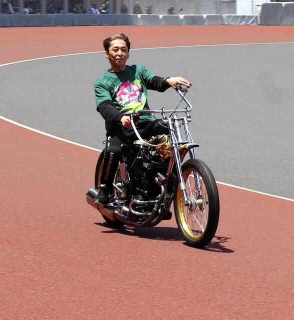 川口の名物レースのオープニングを飾った森且行