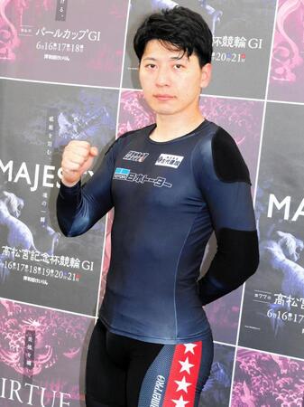 穴党の期待に応えて激走する簗田一輝