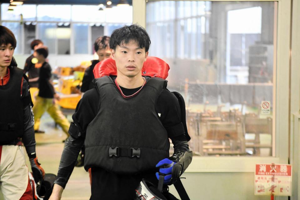 初日連勝を飾った高山敬悟