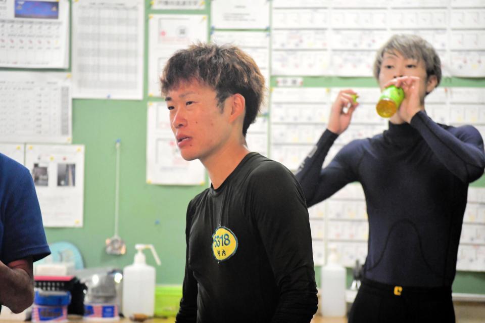 前節Ｖエンジンを手にする河内一馬