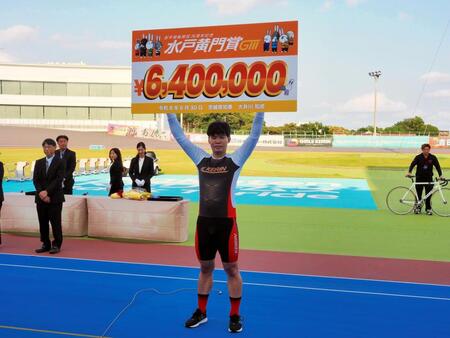 地元取手記念２回目の優勝を達成した吉田拓矢