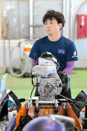 ４日目②①着で予選突破の村上遼