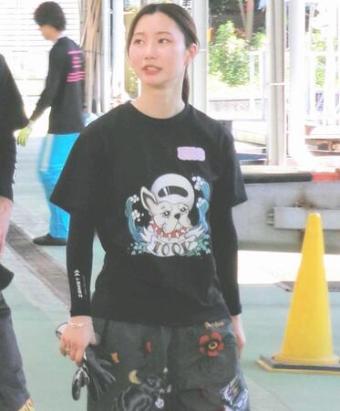 デビュー初Ｖをにらむ武井莉里佳