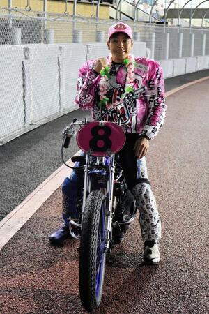 キューポラ杯２回目の優勝を飾った青山周平