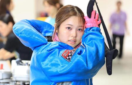 ５０４５平川香織
