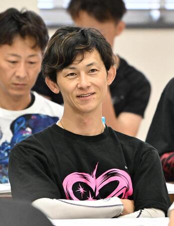 エース機を引き当て笑顔の下條雄太郎　
