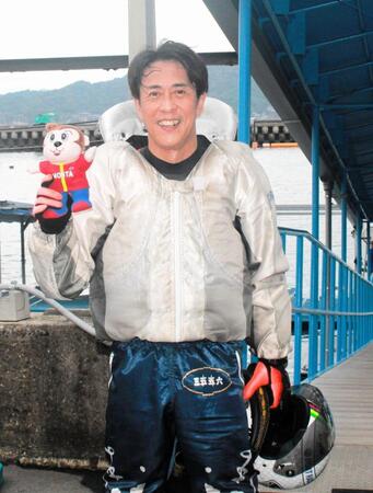一節間ノーハンマーで前田滉のＶ機を乗りこなし、通算Ｖ１０３を決めた田中信一郎