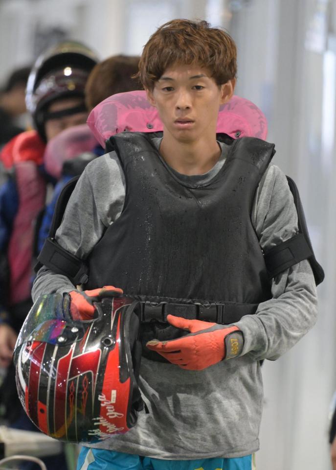 雑感／４９０７・小池修平＝ボートレース児島（撮影・金居みつよし）