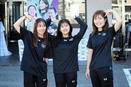 （写真1枚目左から）井沢聖奈、樋江井舞、伊藤栞。（2枚目）深見亜由美。（3枚目左から）冨名腰桃奈、奥村明日香、来田衣織。（4枚目）原田佑実。（5枚目）西沢日花里