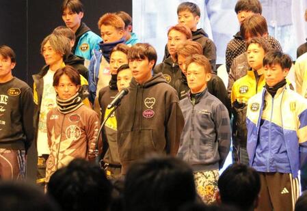 選手代表あいさつを努めた前田滉