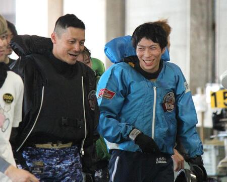 ３日目に連勝を挙げた横川聖志（右）