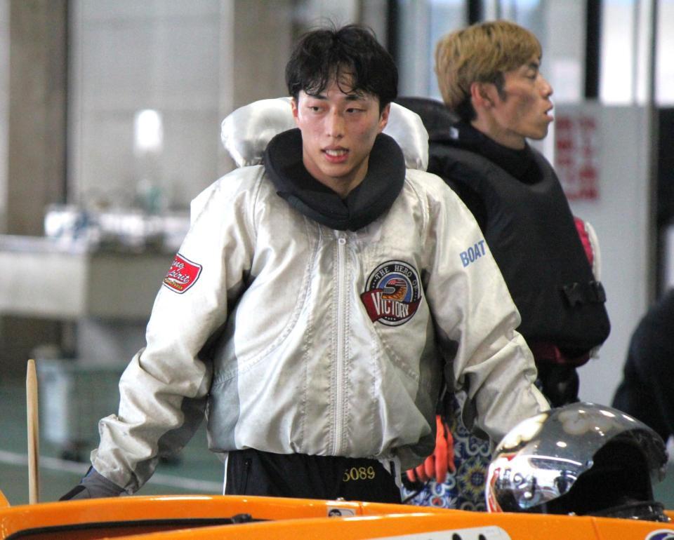 準優１１Ｒをイン逃げで制した前田翔