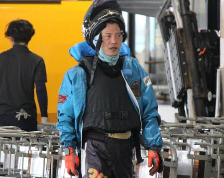 優勝戦は４号艇で登場する浜野谷憲吾