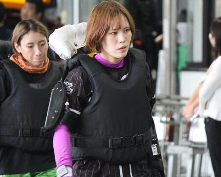 ３日目１２Ｒで豪快な４カドまくりを決めた山口真喜子