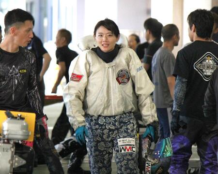 初日から②①②着と好調な深川麻奈美