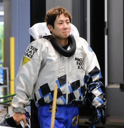 津周年Ｖ２へ果敢に攻め抜く関浩哉