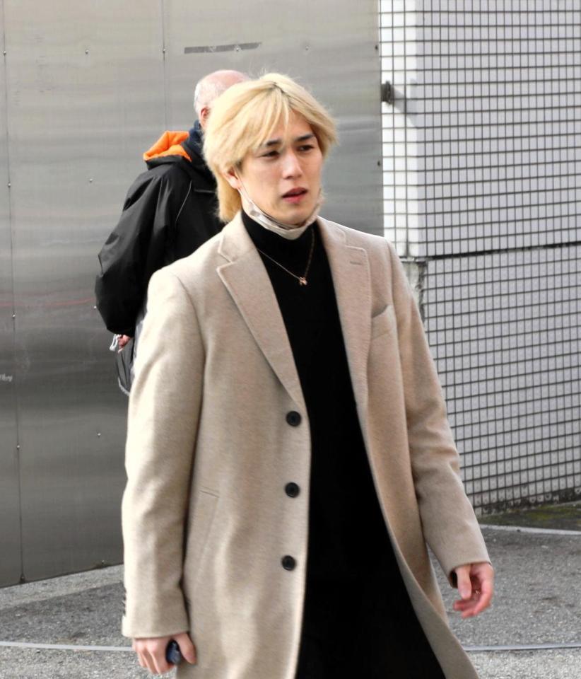 元祖イケメンの永井彪也はおしゃれないでたちでびわこ入り