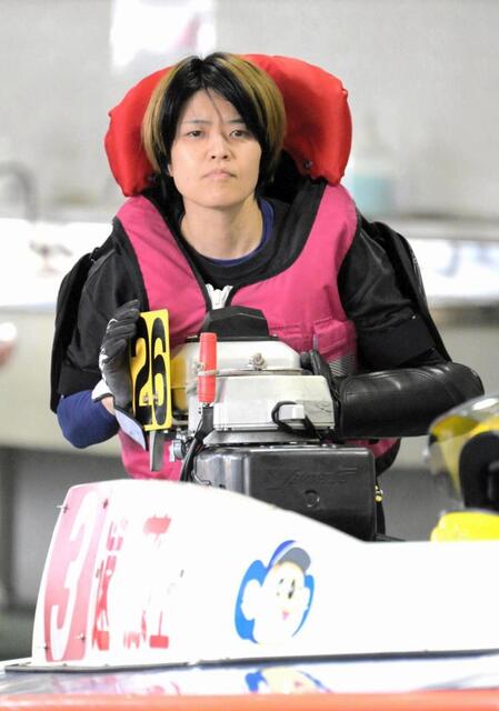 ボートレース　遠藤エミ選手のサイン入りローリーのぬいぐるみ ボートレース遠藤エミ選手のサイン入りローリーのぬいぐるみ