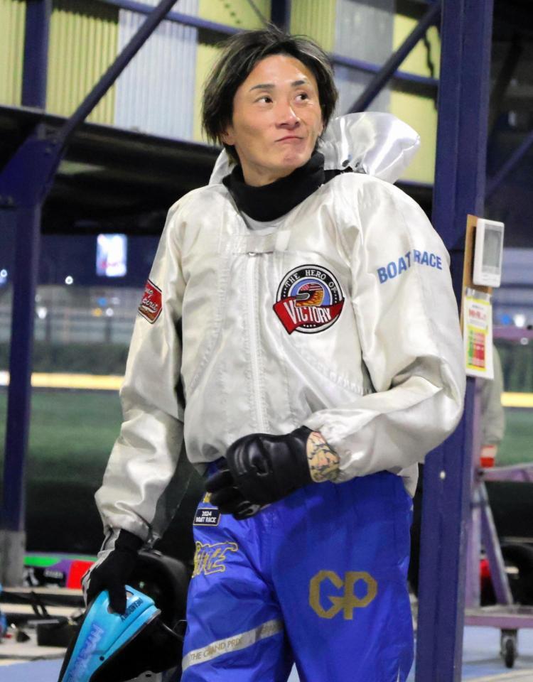 大会Ｖ２へ準備万端の峰竜太