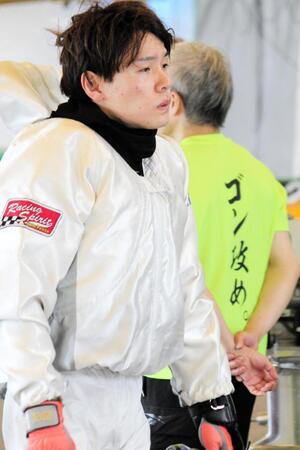 　初日１着発進を決めた竹下大樹