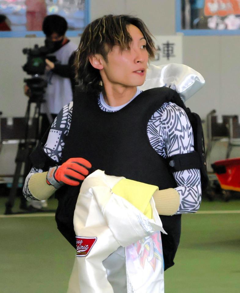 　イン逃げで白星を勝ち取った豊田健士郎