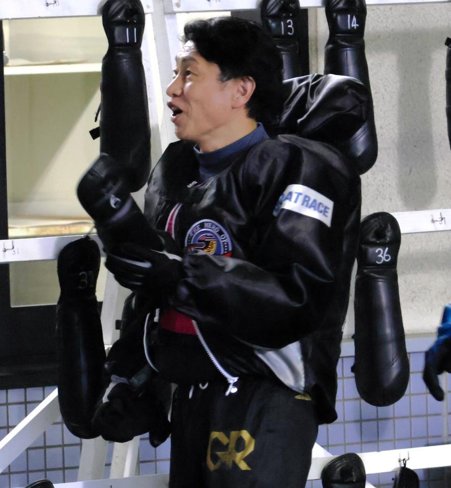 強烈にまくって予選を突破した吉川元浩