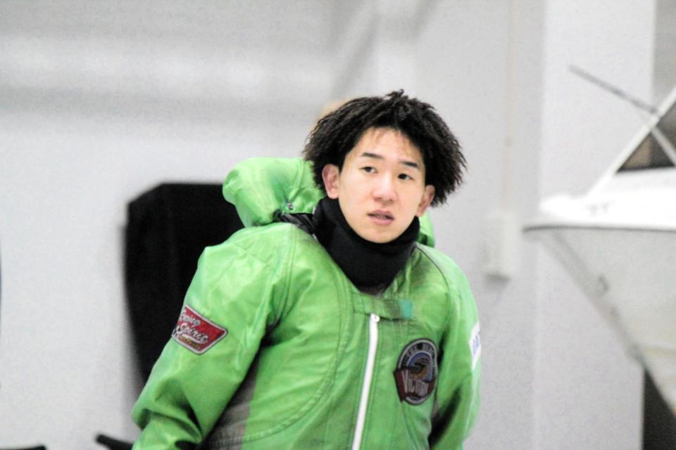 気配アップを感じ取る佐々木大河