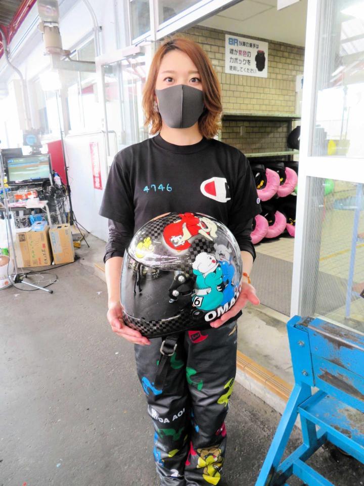 　兄の統一さんがデザインしたヘルメットを使用している大豆生田蒼