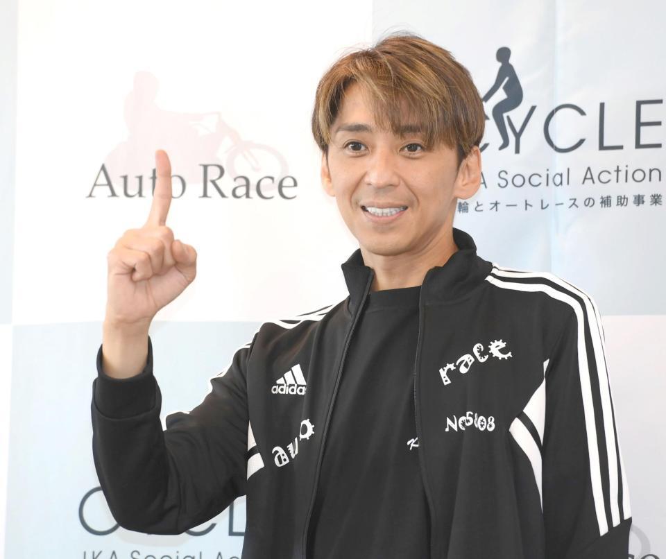 　川口オートでの復帰初戦を勝利で飾った森且行=６日