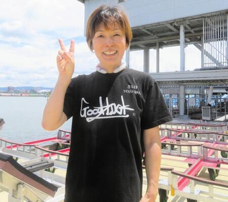 　目標は娘と一緒にレディースチャンピオンに出ることと話す岩崎芳美