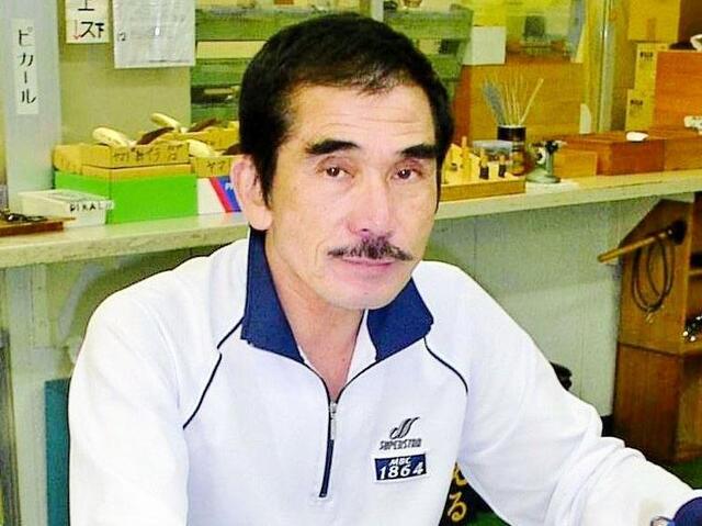 　現役時代に尼崎ボートで撮影した安岐真人さん（２００４年１０月、当時５９歳）