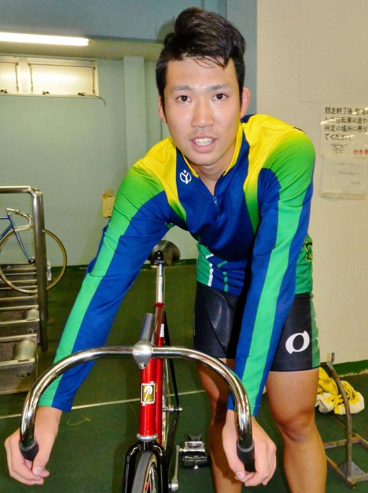 準決も名のごとく華麗な「シュート」からＶゴールを決める市橋司優人